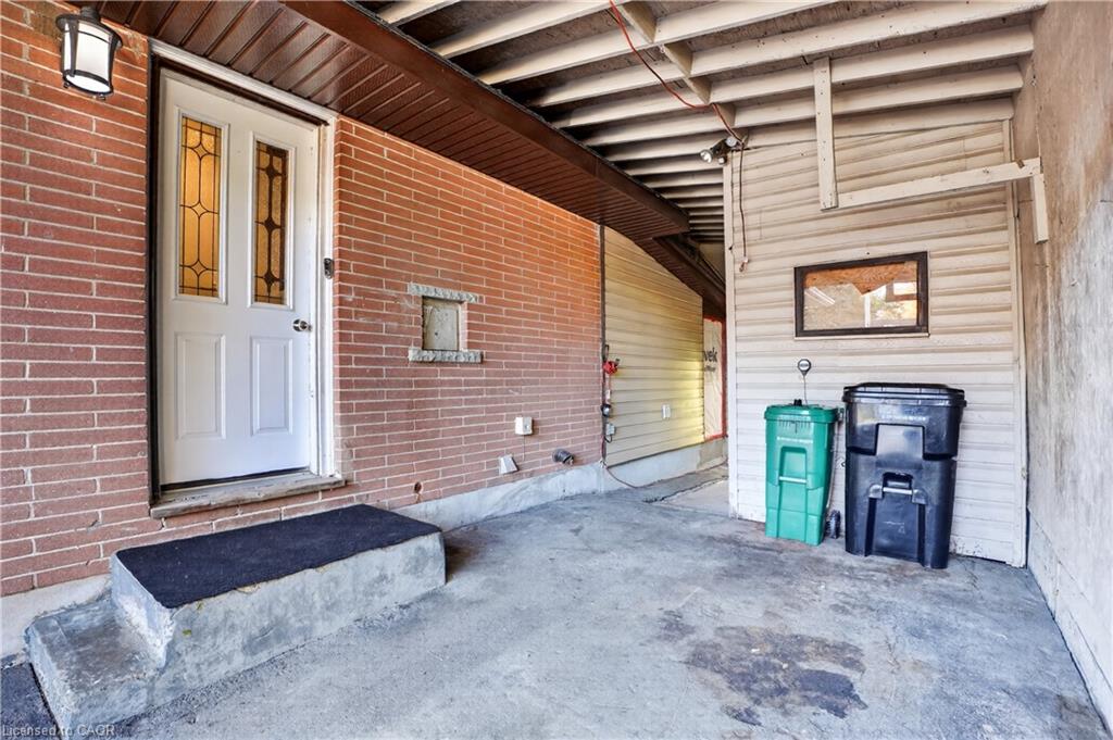 8 Fifth Avenue Property Photo 48