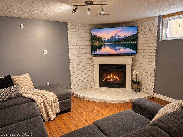 478 Templemead Drive Property Photo 5