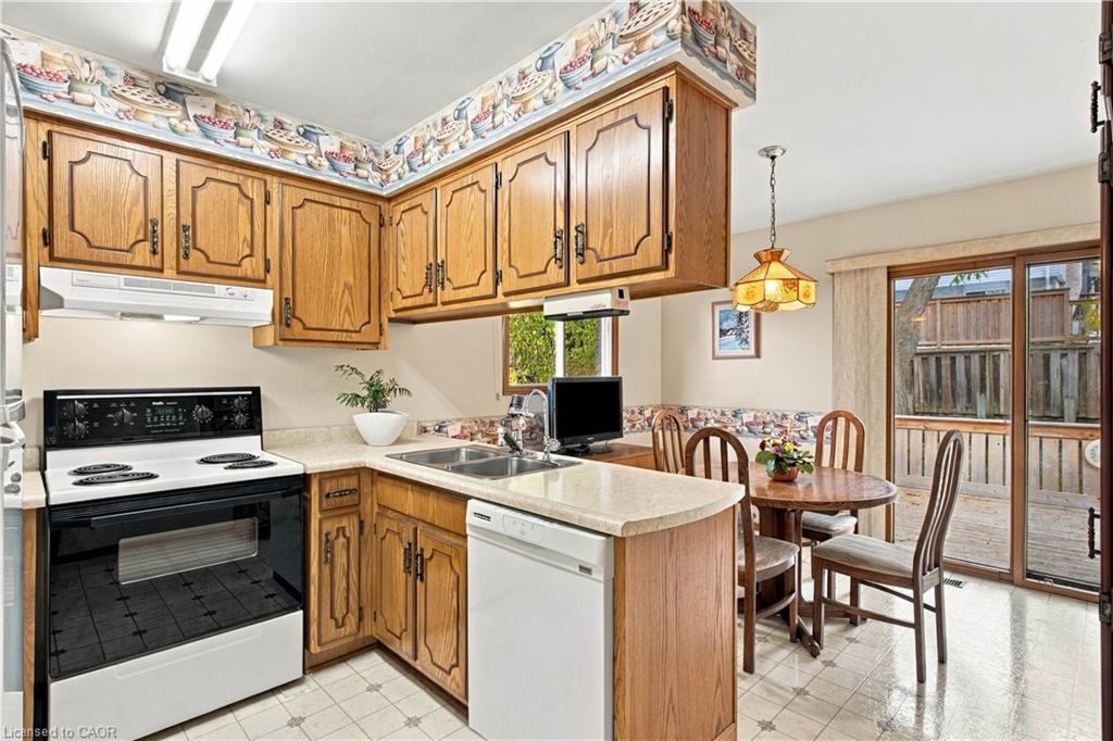 30 Carlyle Place Property Photo 17