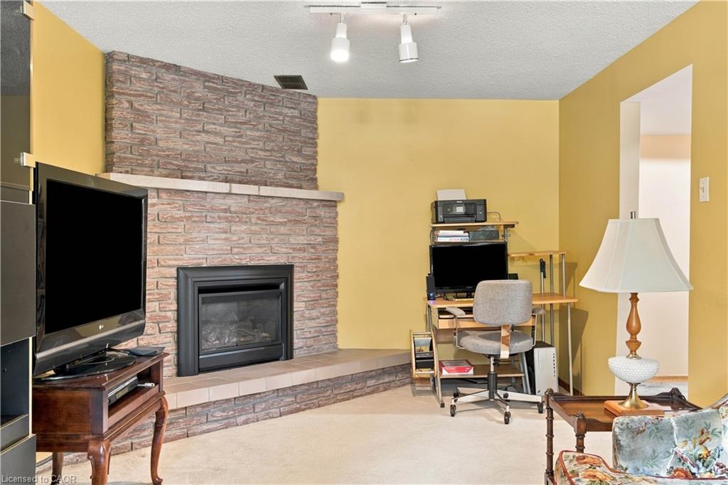 30 Carlyle Place Property Photo 35