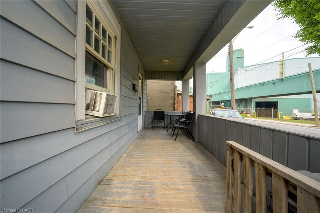 372 Beach Road Property Photo 4