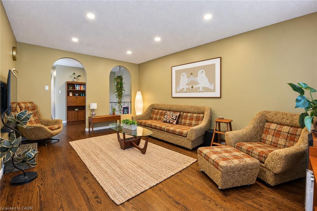 36 Hanover Place Property Photo 11