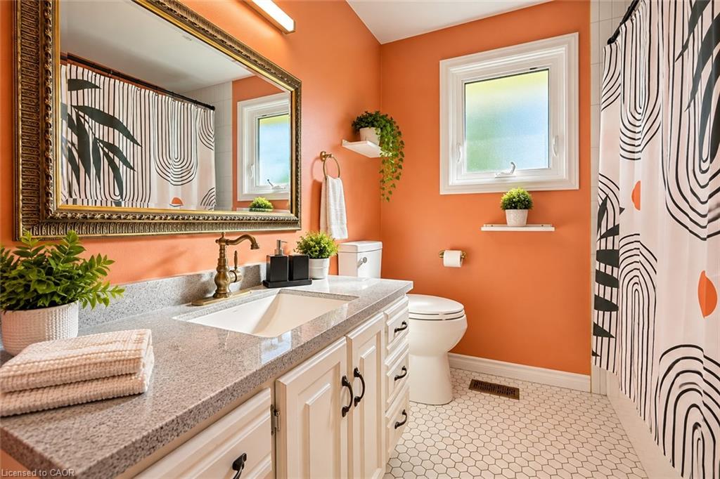 36 Hanover Place Property Photo 17
