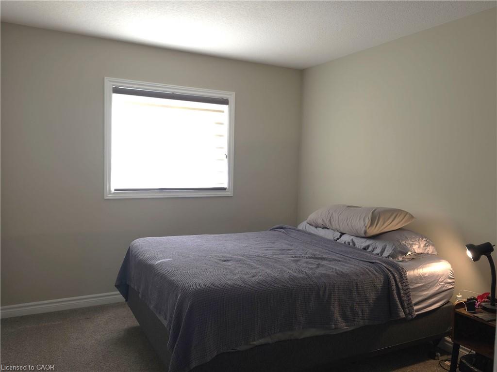 423 Avens Street Property Photo 10