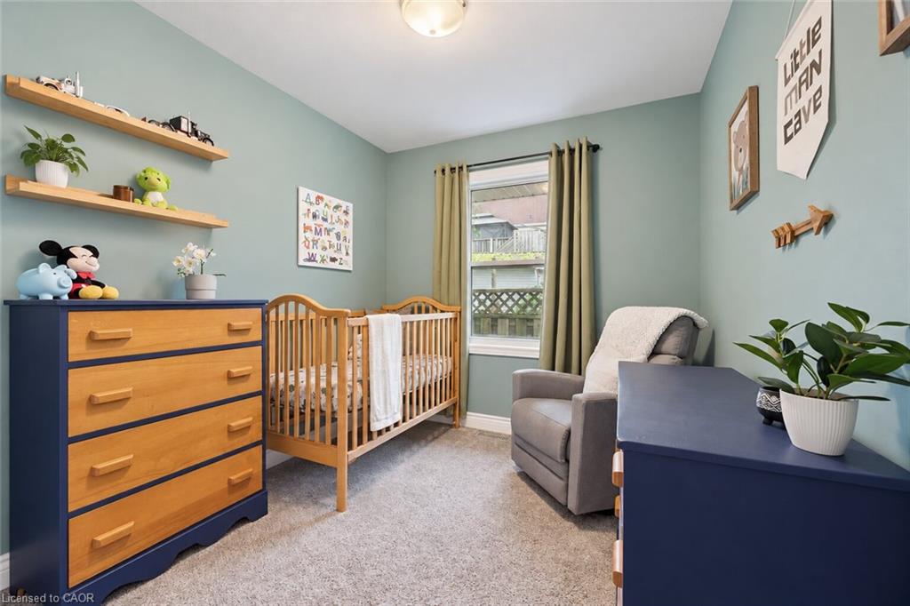 22 Fifth Avenue Property Photo 12