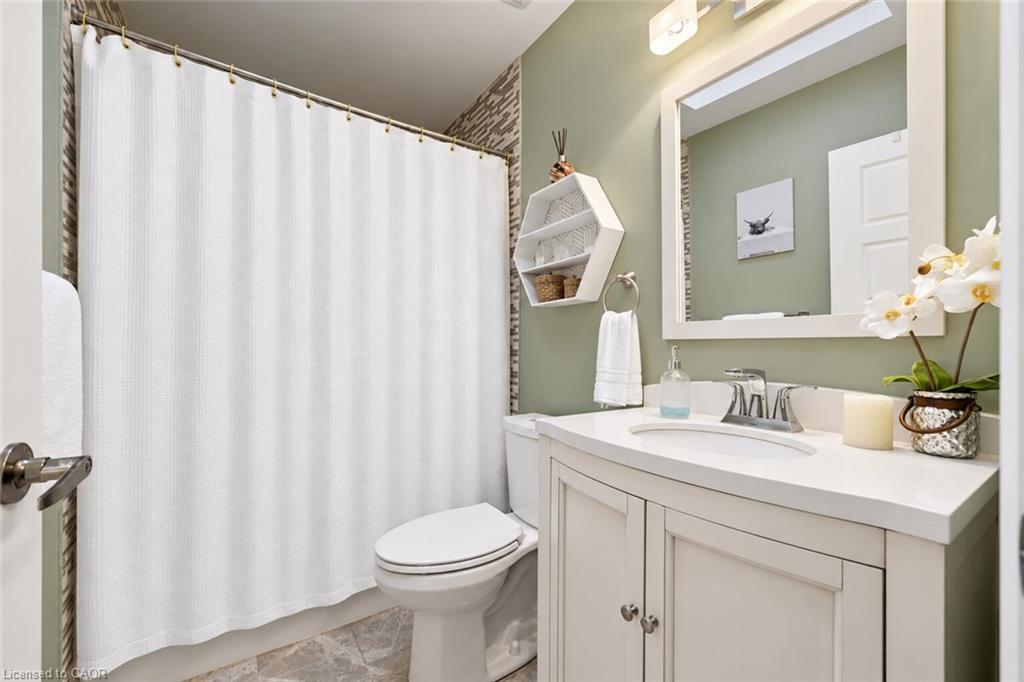 22 Fifth Avenue Property Photo 13