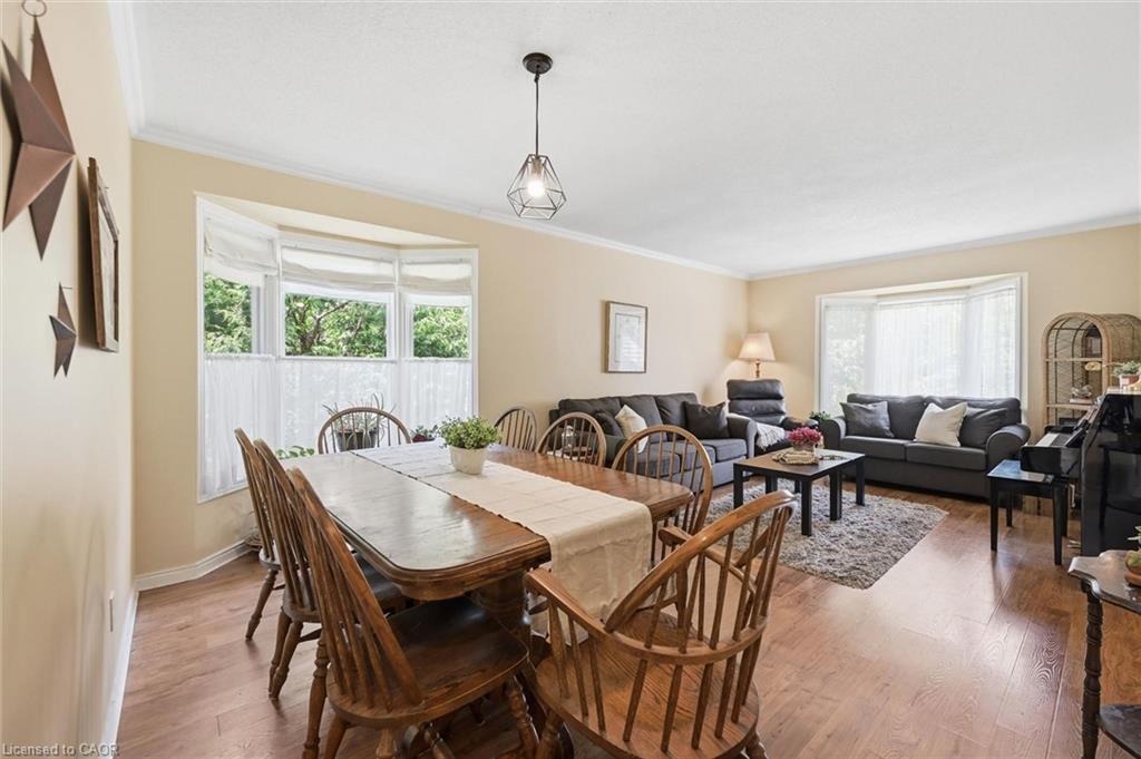 28 Rousseaux Street Property Photo 15