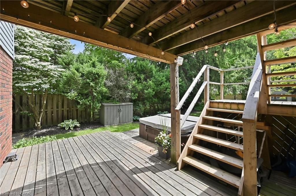 28 Rousseaux Street Property Photo 48