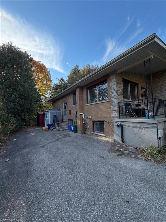 10 Cardill Crescent Property Photo 3