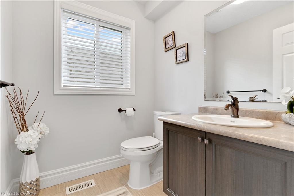343 Steepleridge Street Property Photo 4