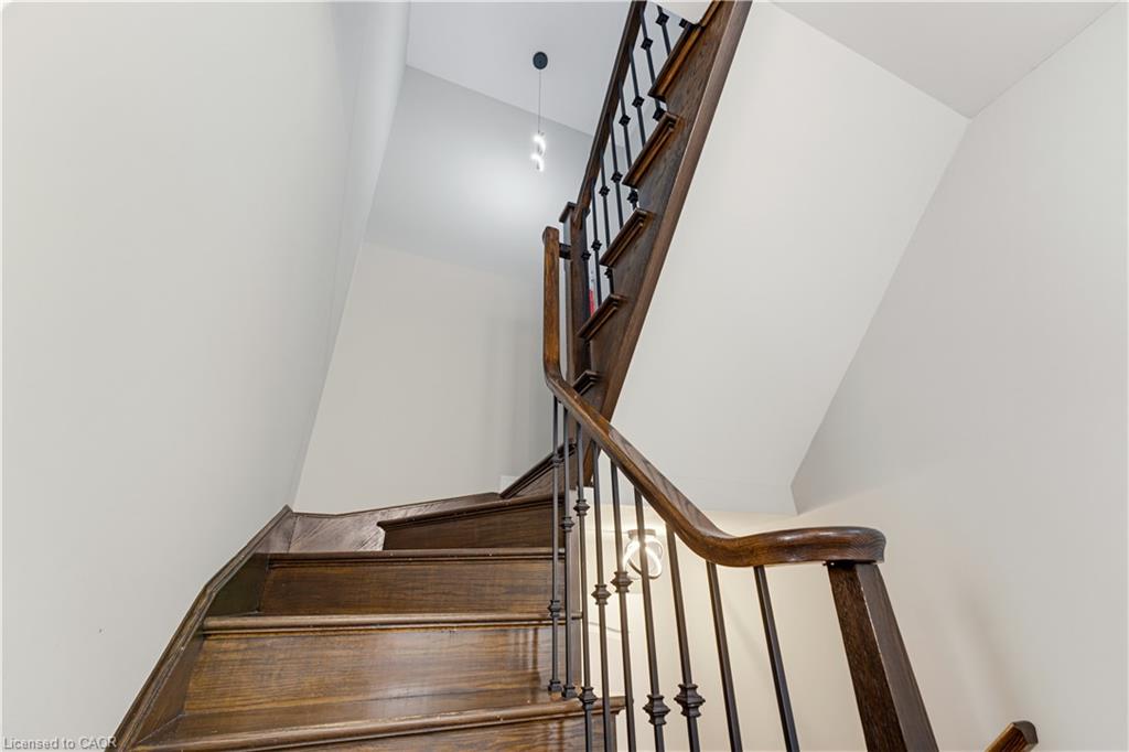 58 Summerberry Way Property Photo 21