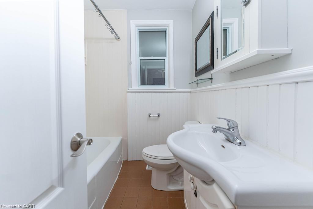 88 Wilson Street E Property Photo 11