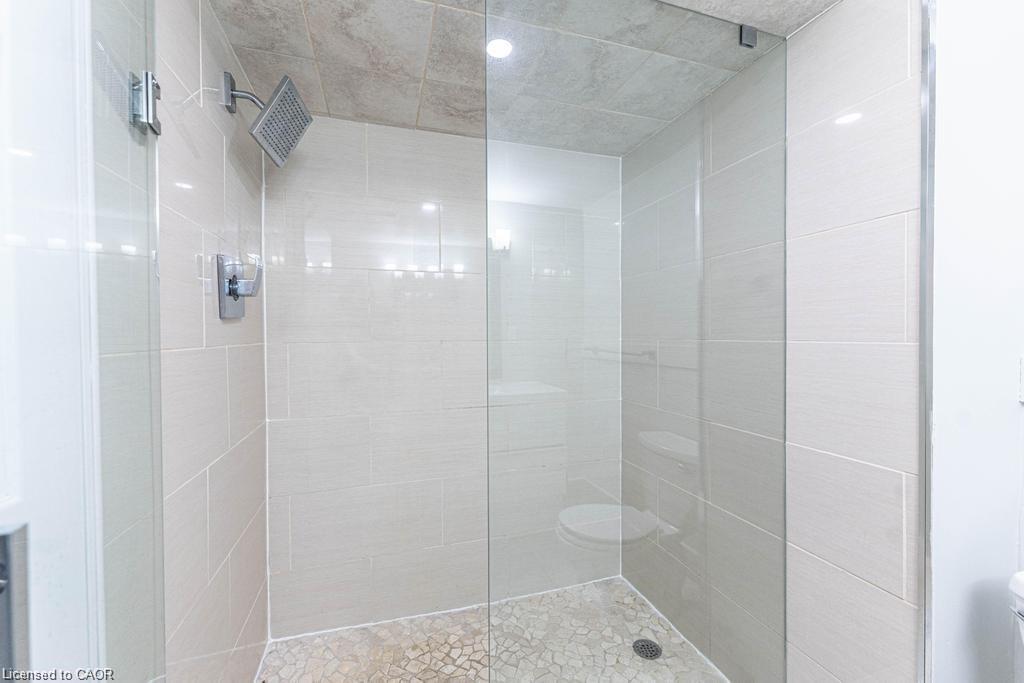 88 Wilson Street E Property Photo 16