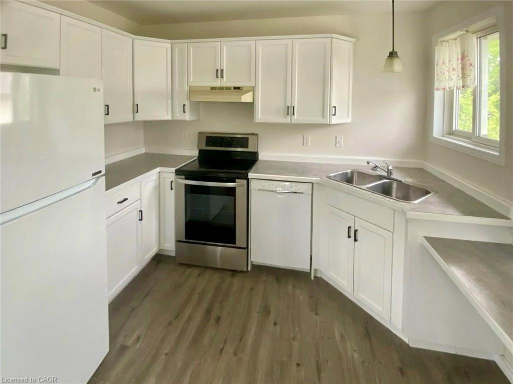 43 Beckett Boulevard Property Photo 4