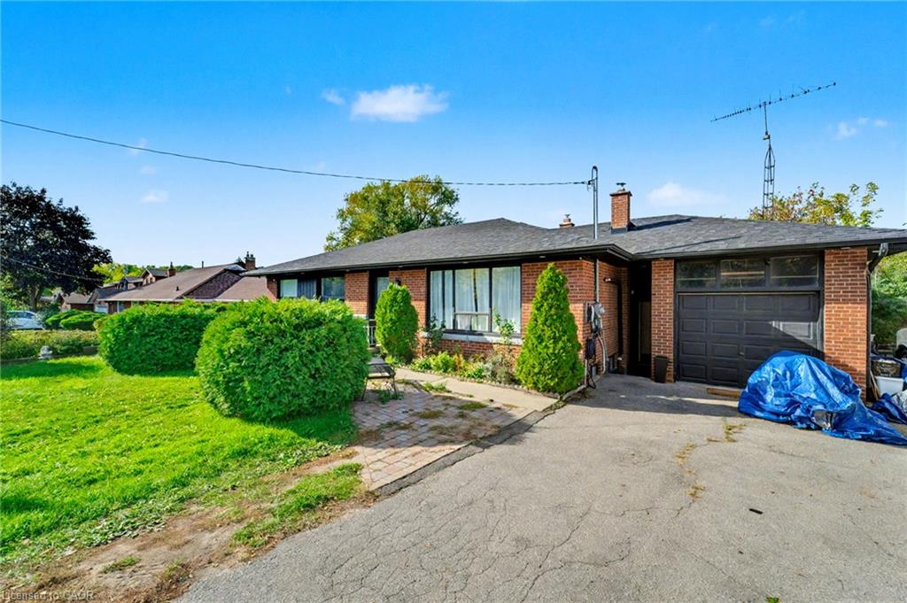 2610 Islington Avenue Property Photo 3