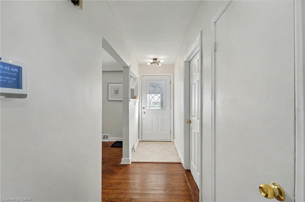 2610 Islington Avenue Property Photo 4