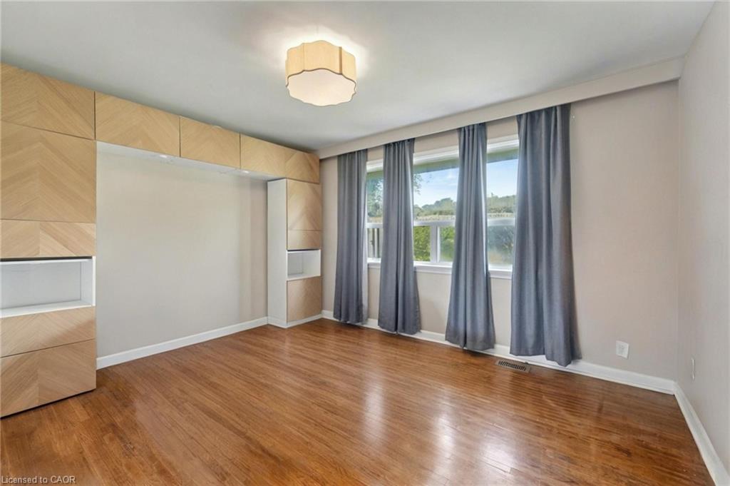 2610 Islington Avenue Property Photo 16