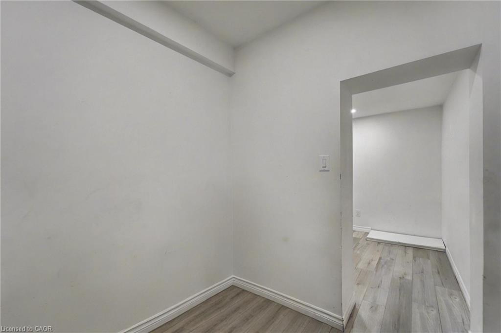 2610 Islington Avenue Property Photo 26