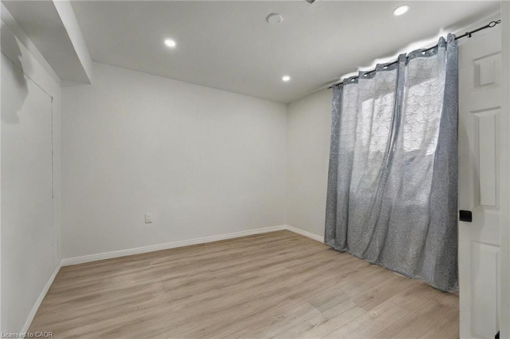 2610 Islington Avenue Property Photo 31