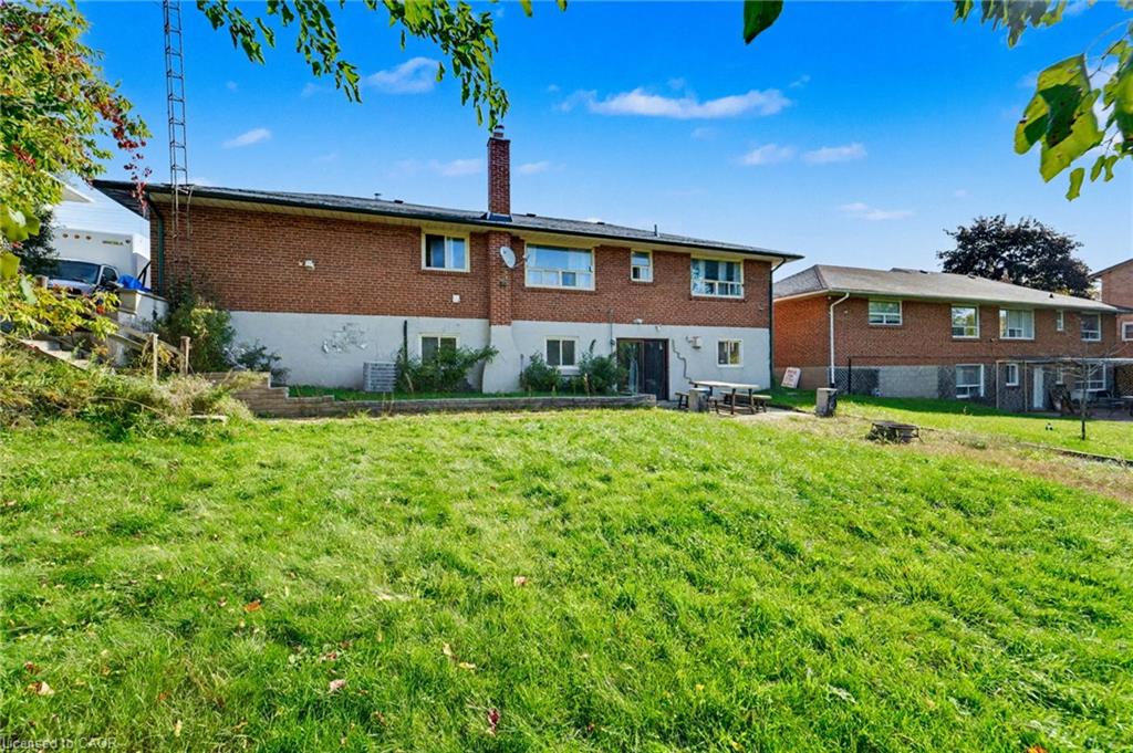 2610 Islington Avenue Property Photo 35