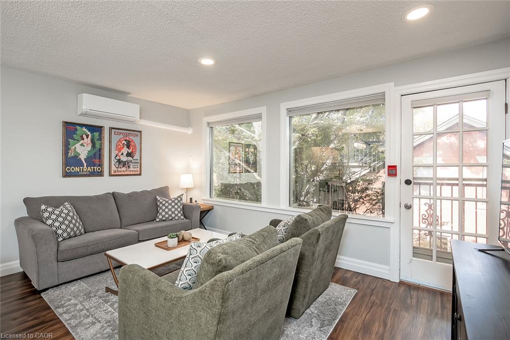 6-432 Burlington Avenue Property Photo 10