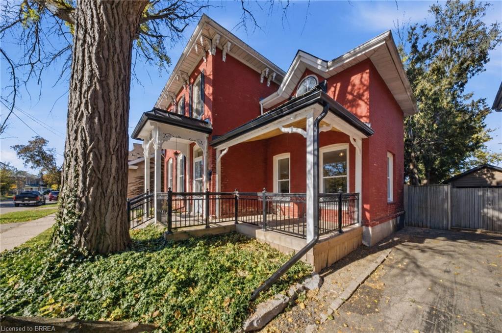 74 Richmond Street Property Photo 4