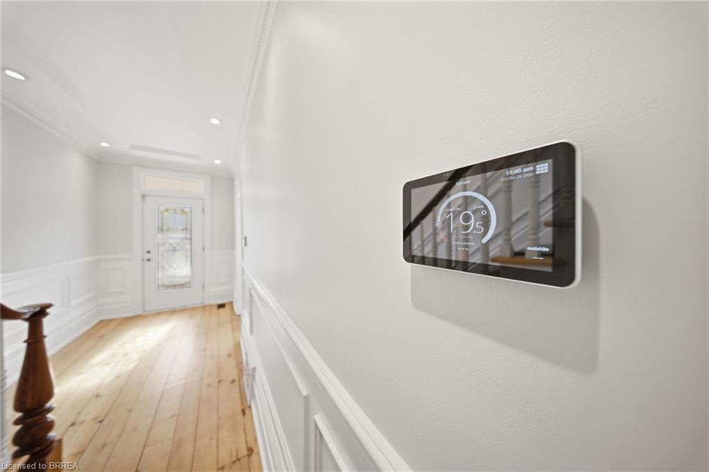 74 Richmond Street Property Photo 10