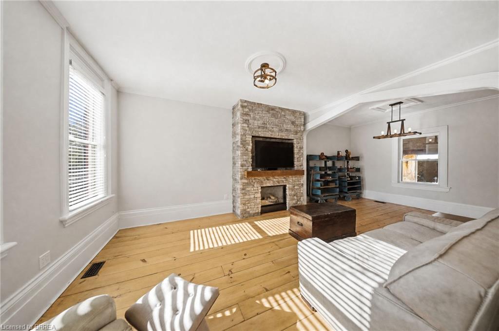 74 Richmond Street Property Photo 11