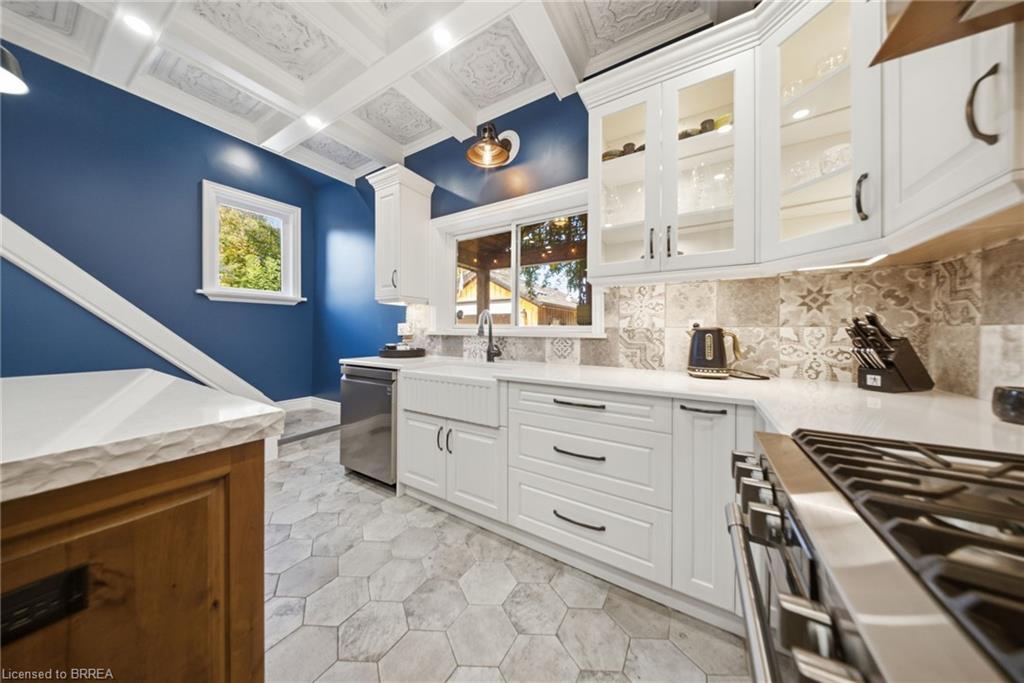 74 Richmond Street Property Photo 24