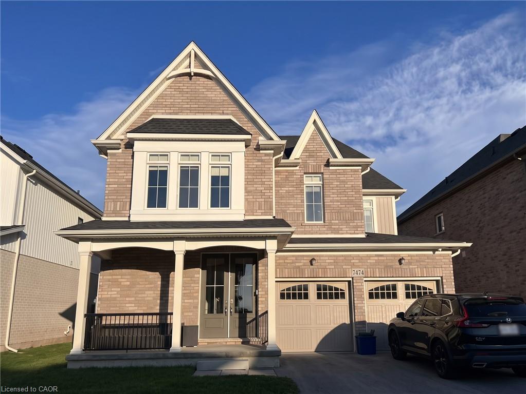 7474 Sherrilee Crescent Property Photo 1