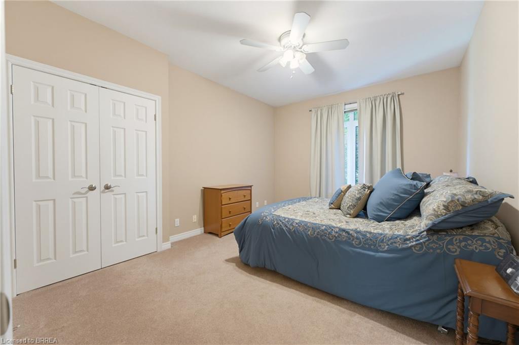 301 Governors Road E Property Photo 13