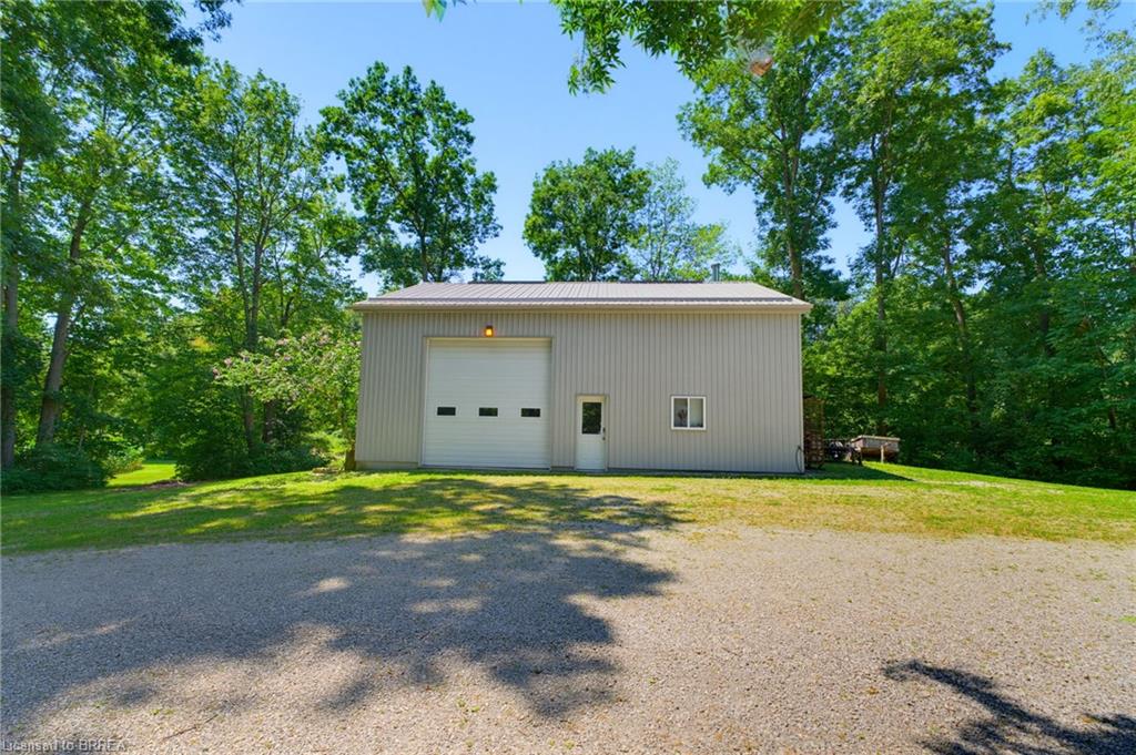 301 Governors Road E Property Photo 25