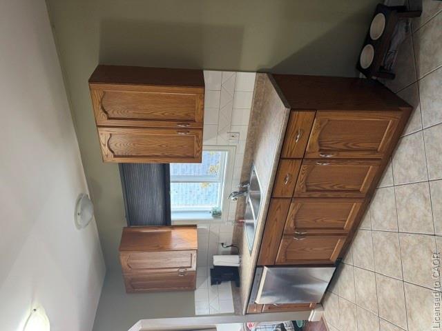 540 Ontario Street Property Photo 8