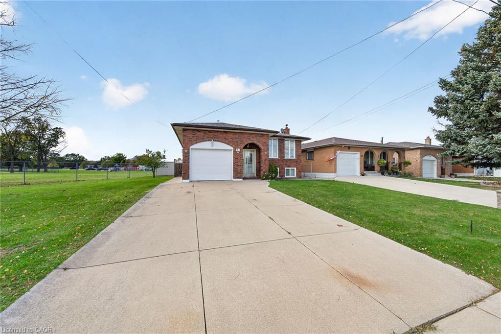 72 Teresa Street Property Photo 1