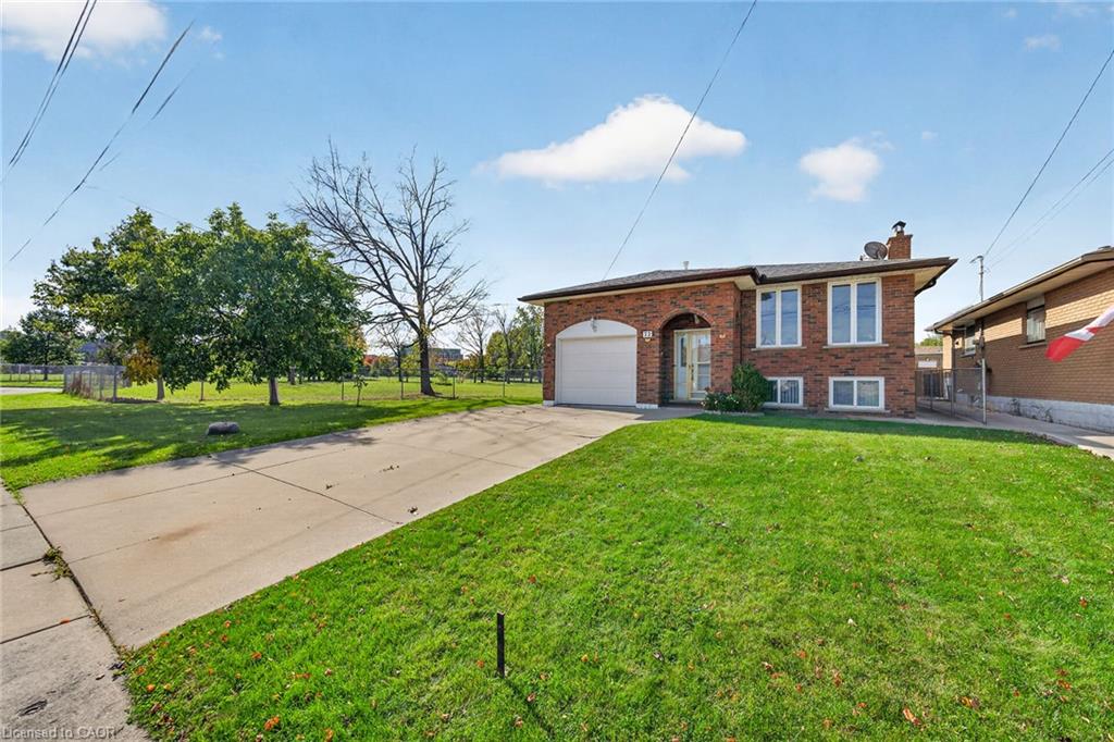 72 Teresa Street Property Photo 2