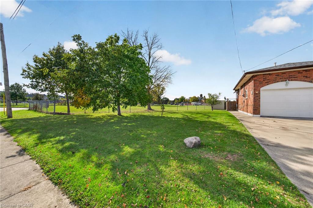 72 Teresa Street Property Photo 39
