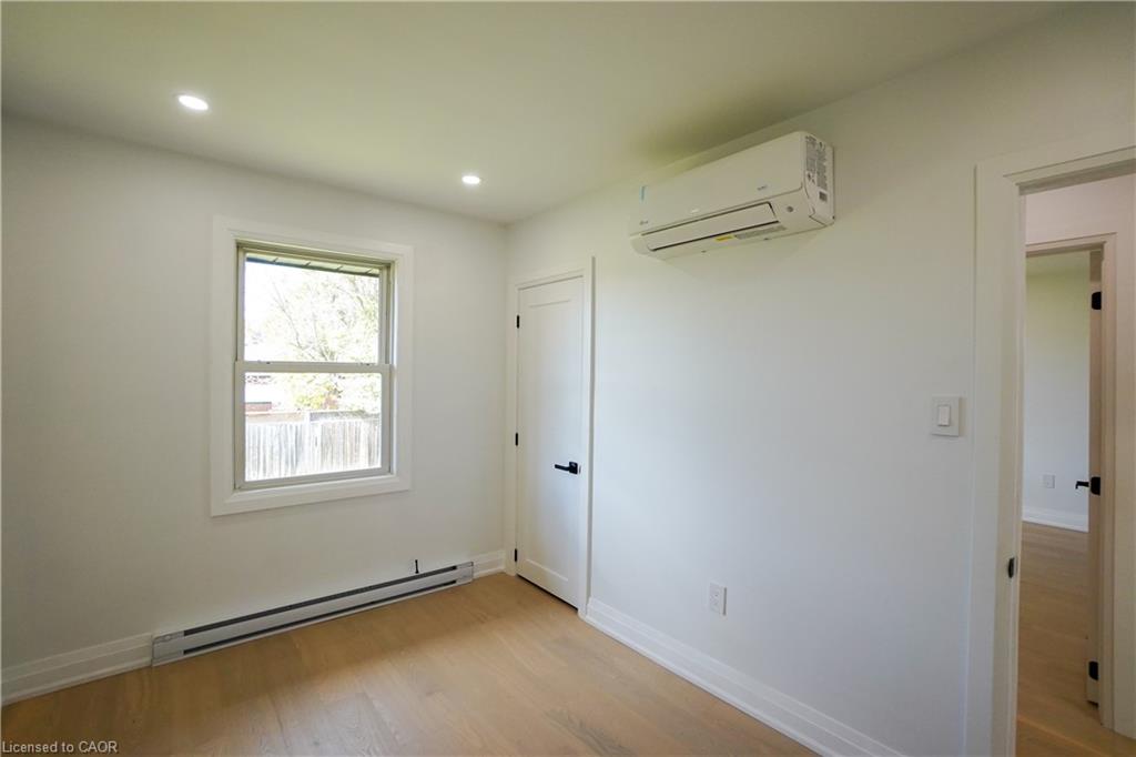 136 Warren Avenue Property Photo 19