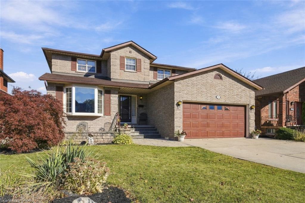 25 Candor Crescent Property Photo 4