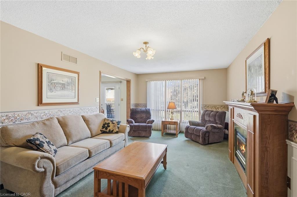 25 Candor Crescent Property Photo 16