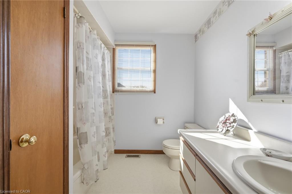 25 Candor Crescent Property Photo 34