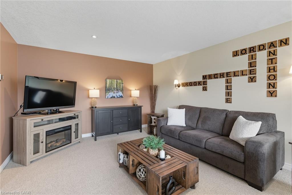 4 Blackburn Court Property Photo 7