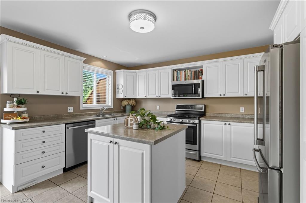 4 Blackburn Court Property Photo 13