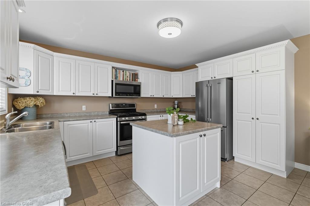 4 Blackburn Court Property Photo 14