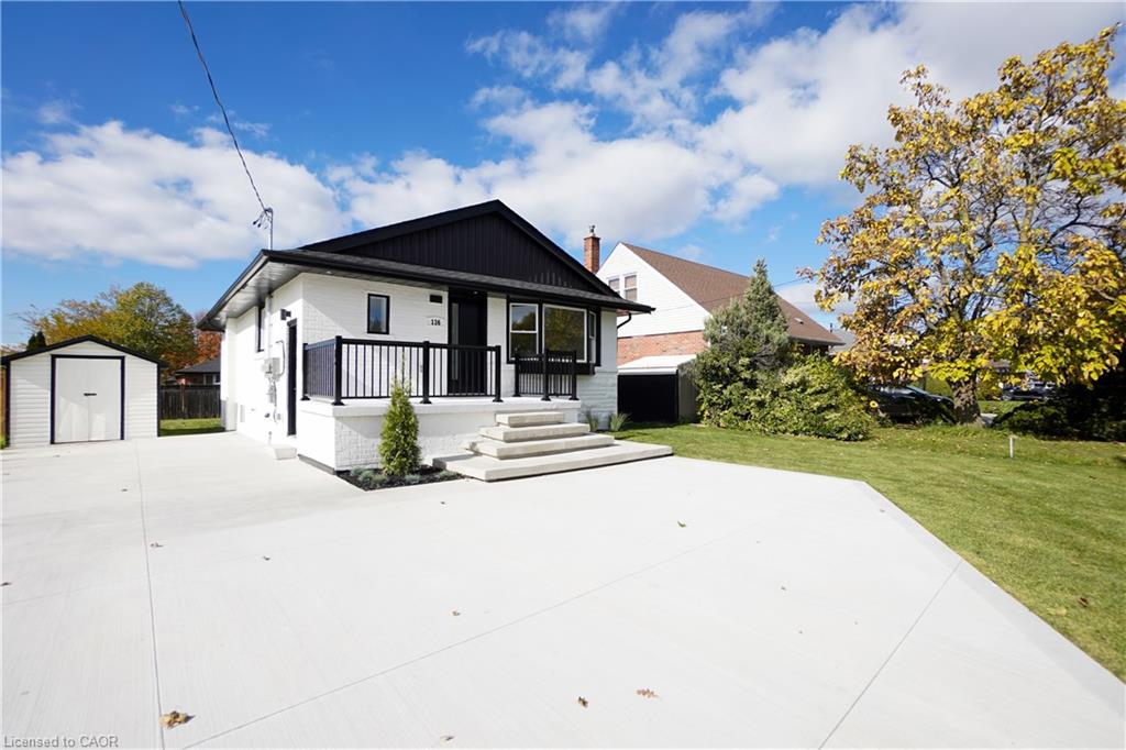 136 Warren Avenue Property Photo 1