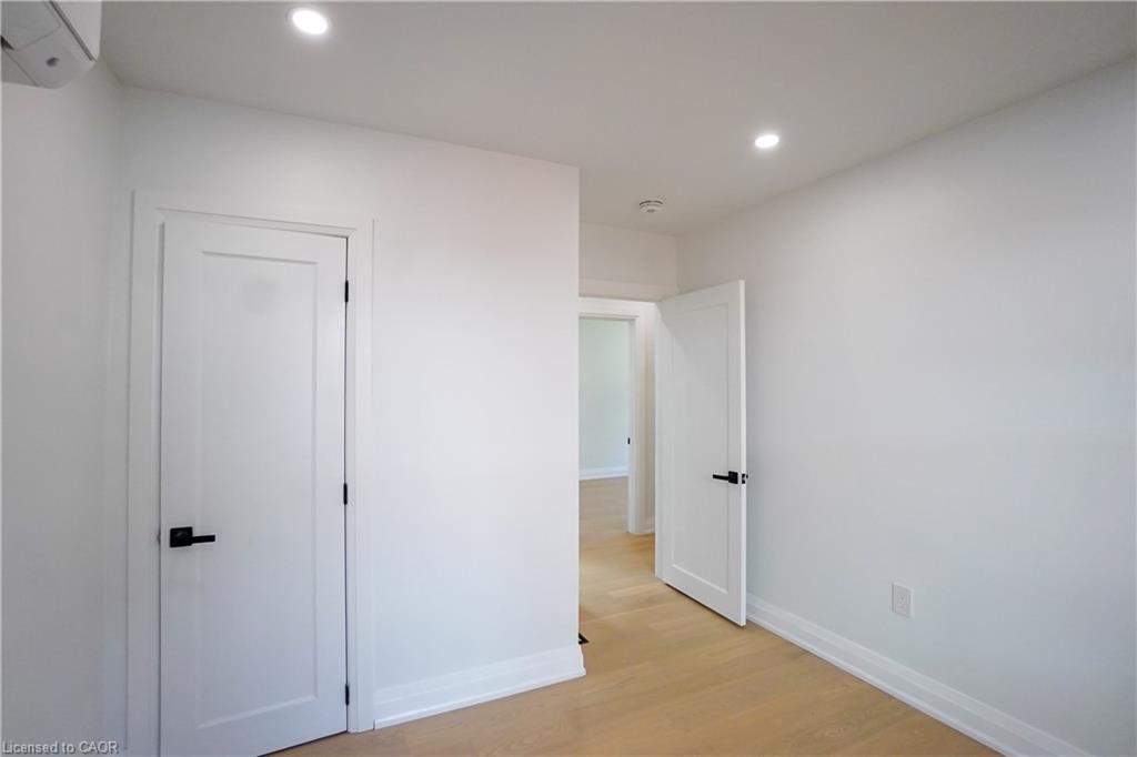 136 Warren Avenue Property Photo 23