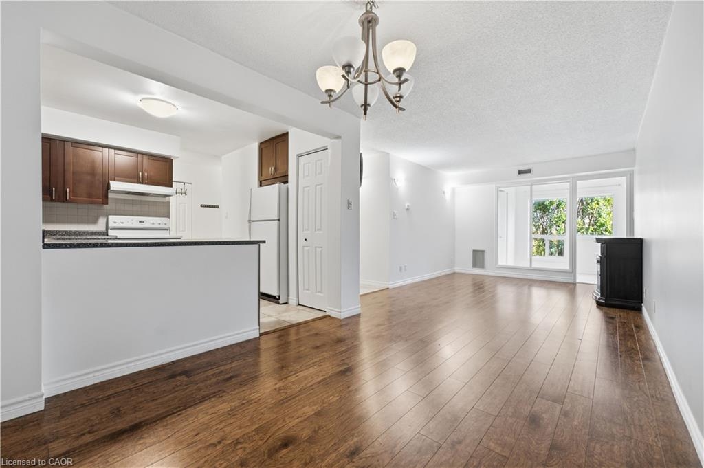 408-500 Westmount Road W Property Photo 4