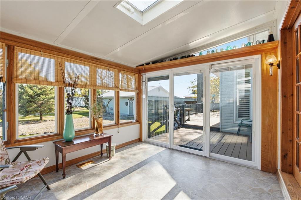 1022 Lakeshore Road Property Photo 6