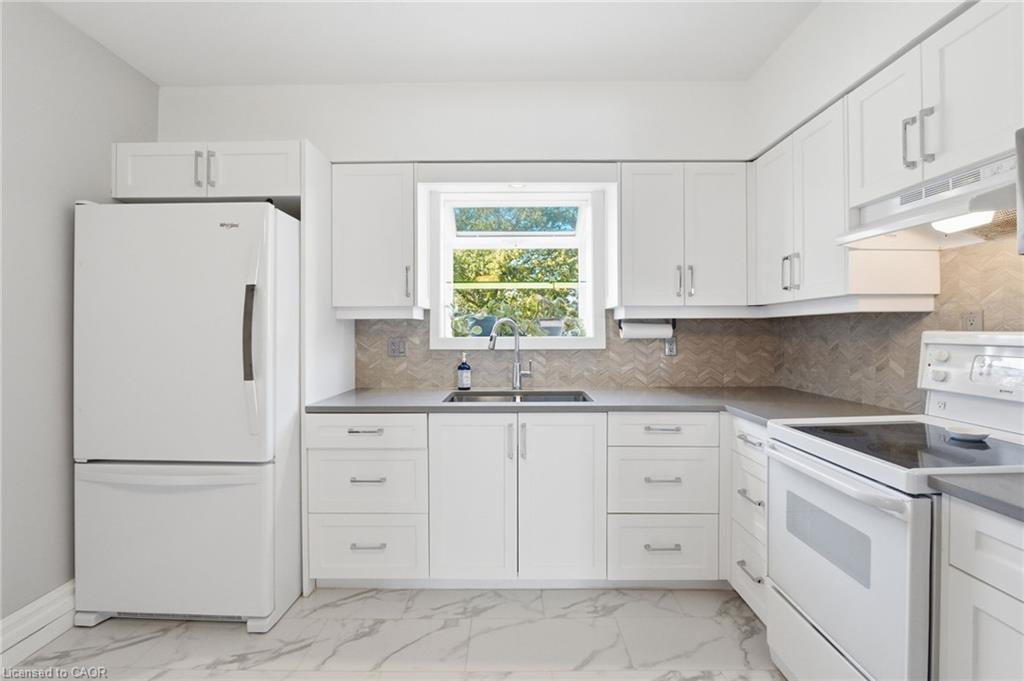 1022 Lakeshore Road Property Photo 14