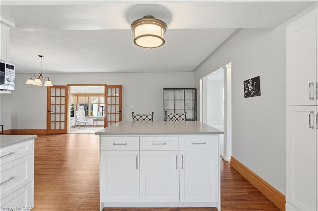 1022 Lakeshore Road Property Photo 17