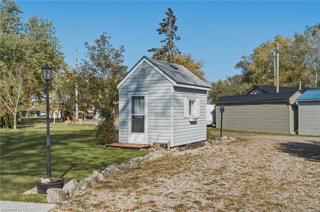 1022 Lakeshore Road Property Photo 38
